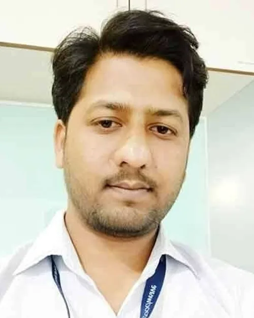 Hari Pratap Singh, Accounts Officer